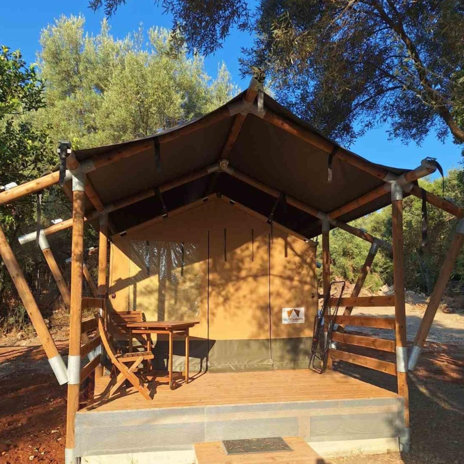 Nirikos Camping Spasmeni Vrisi Ruang foto