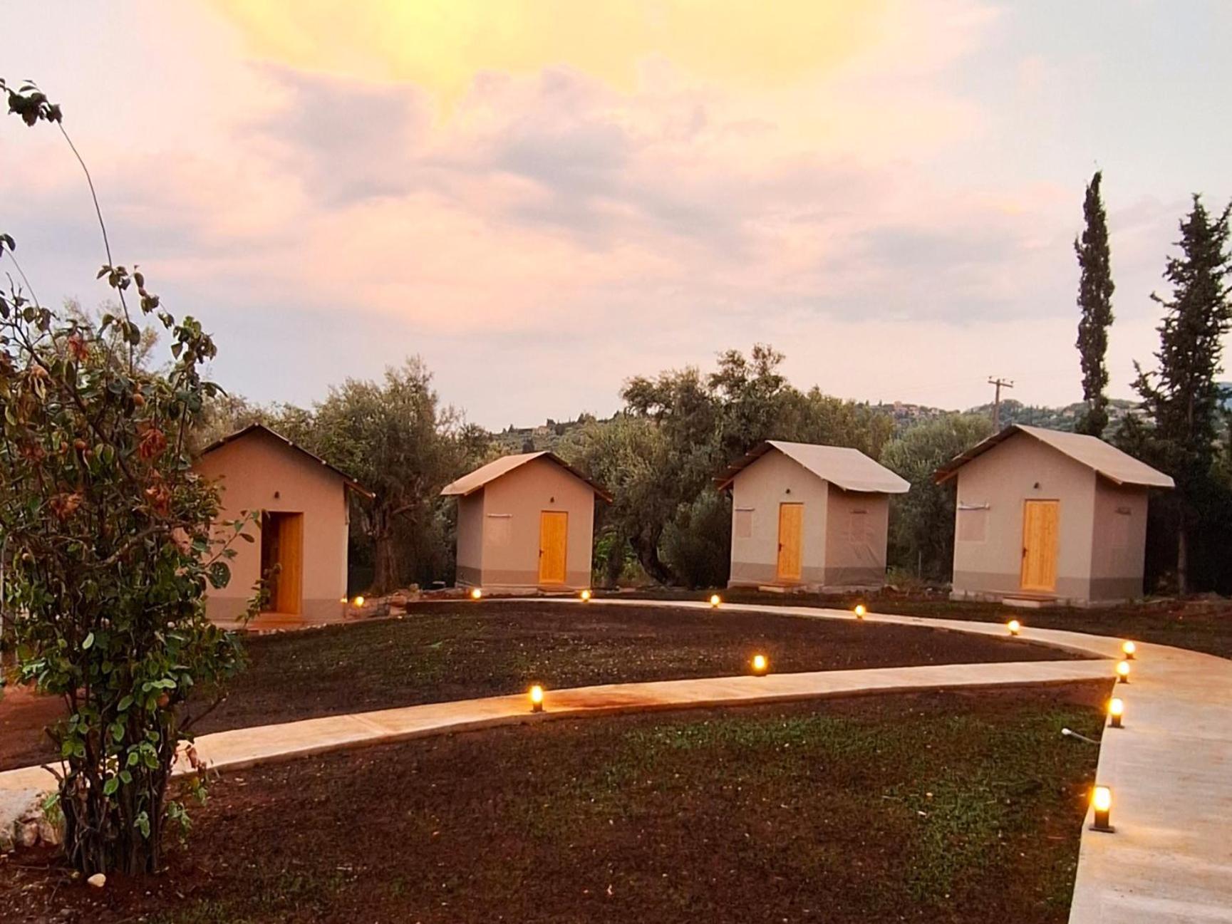 Nirikos Camping Spasmeni Vrisi Ruang foto