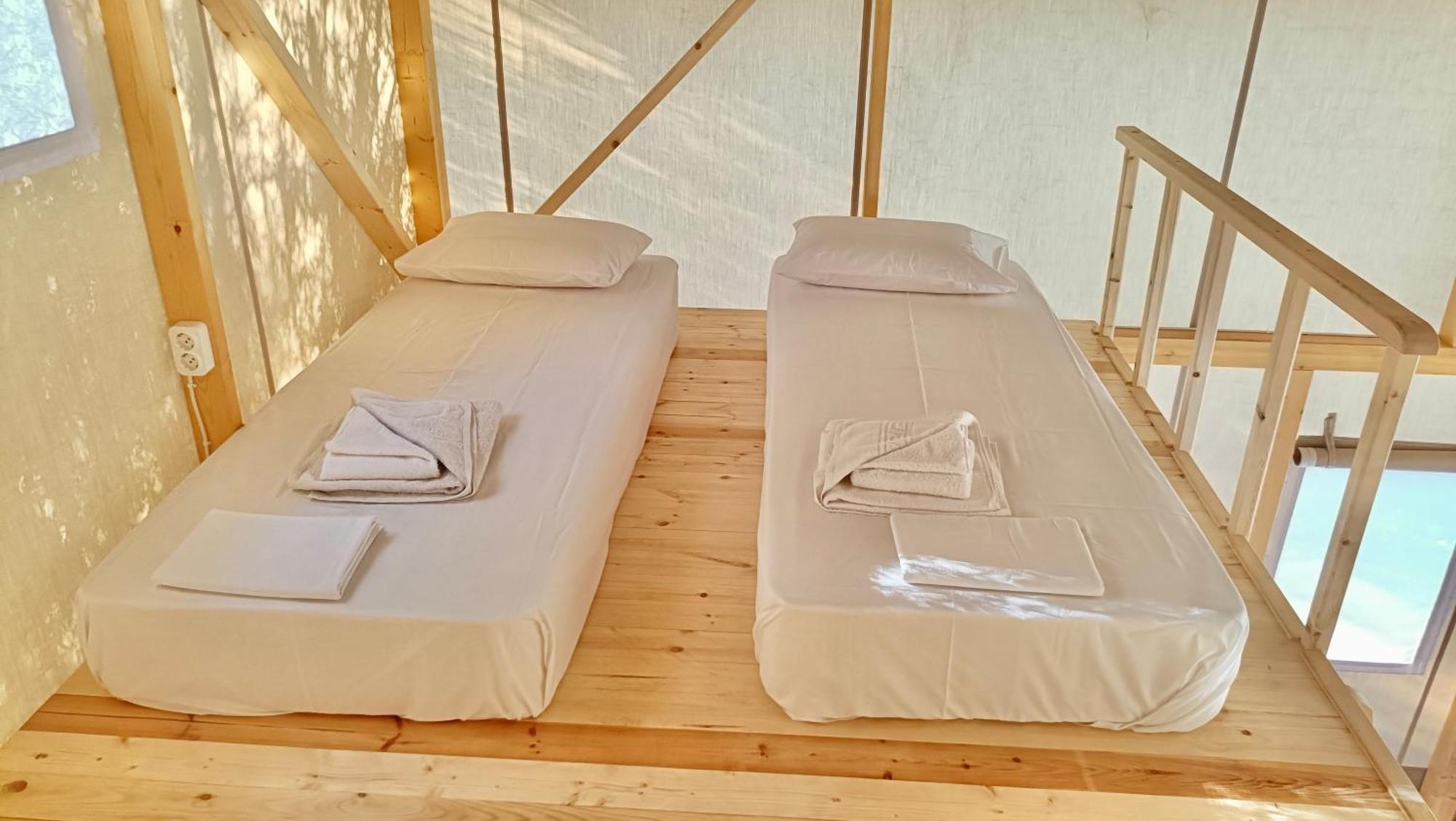 Nirikos Camping Spasmeni Vrisi Ruang foto